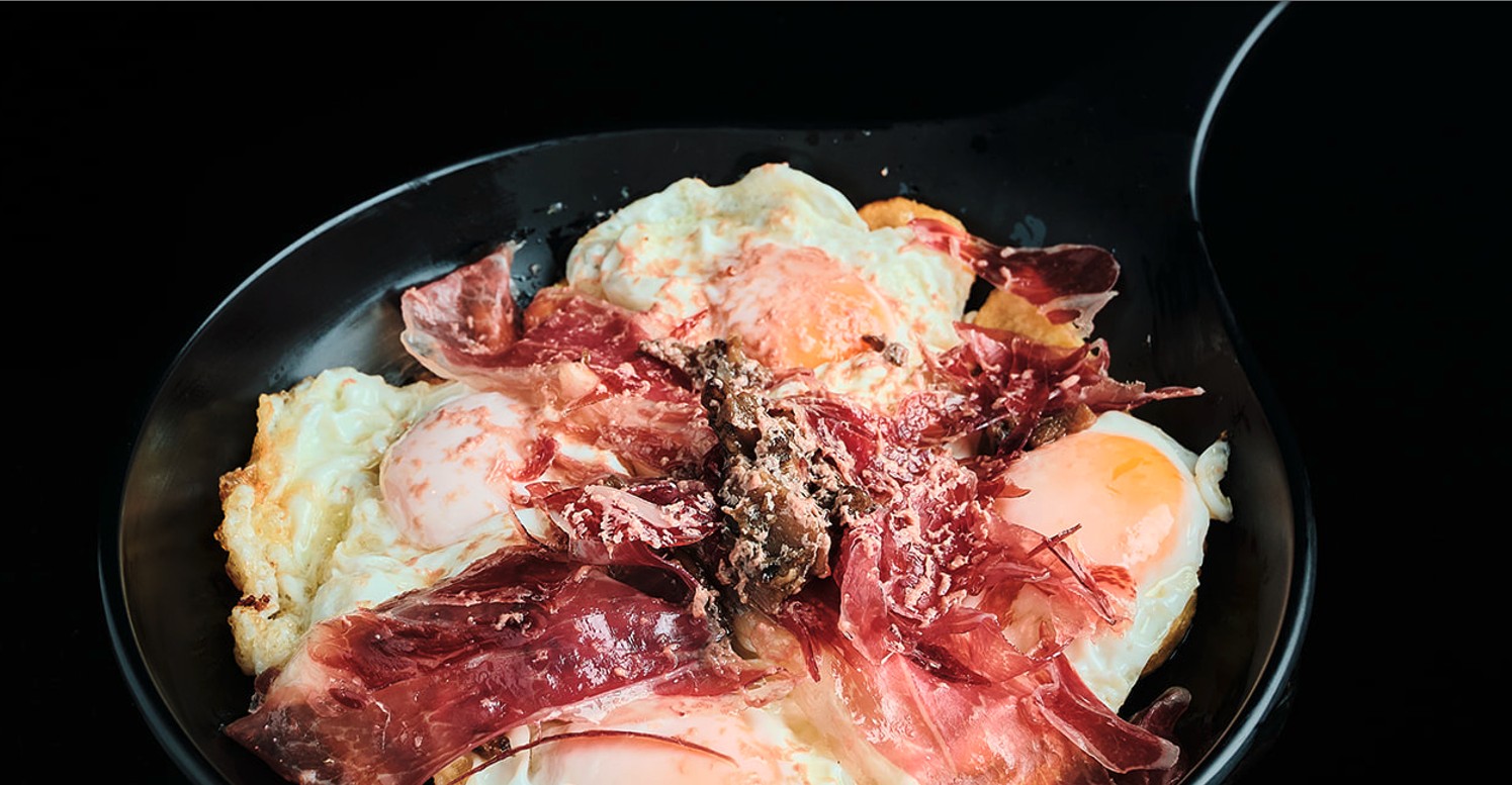 HUEVOS